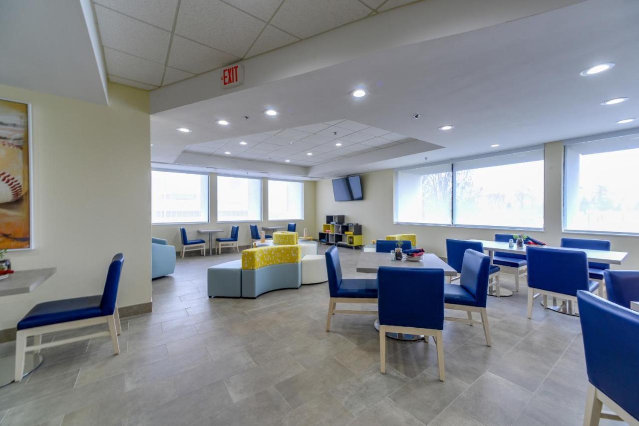 Saint Louis Airport Hotel Woodson Terrace Luaran gambar